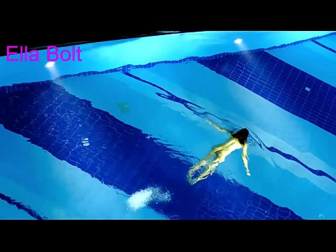 ❤️ Non posso smettere di guardare, giovane bionda catturata nuotare nuda nella piscina del resort ELLA BOLT Porno fb al it.xxx-wow-net.ru ❤️